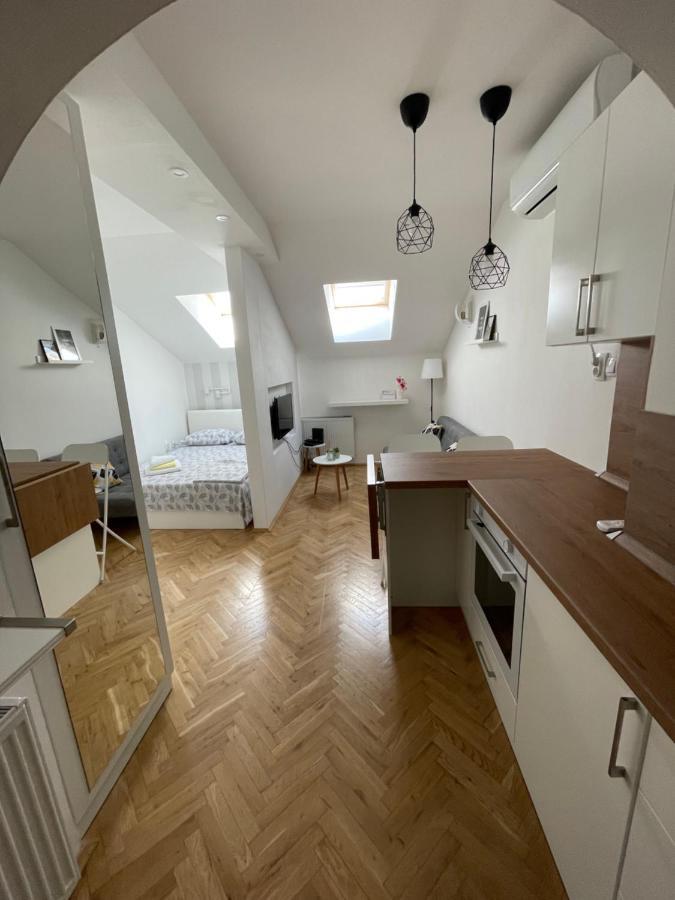 Stella Appartment ノヴィ・サド エクステリア 写真